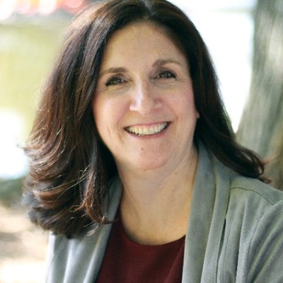 Kathy Lynch.jpg